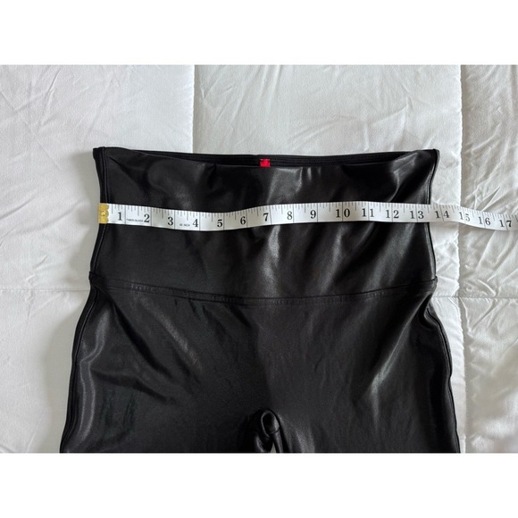 Spanx Black Faux Leather Spandex Leggings, Size XL, Stretchy Black 27" EUC - Picture 3 of 12